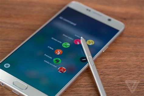 Samsung Galaxy Note 5 review .